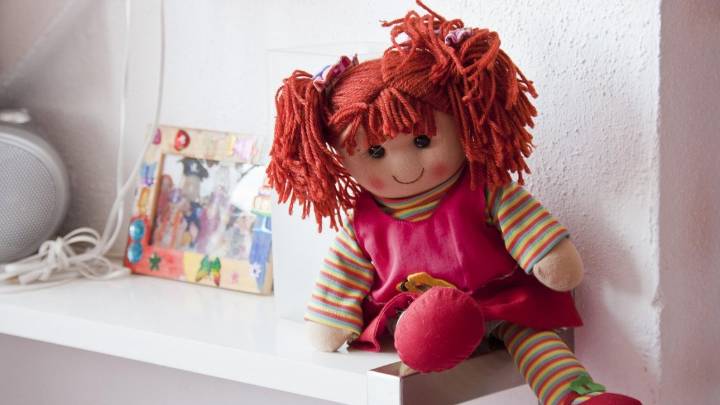 Quilpué: Trabajador de juguetería tomaba fotos pedófilas a niñas