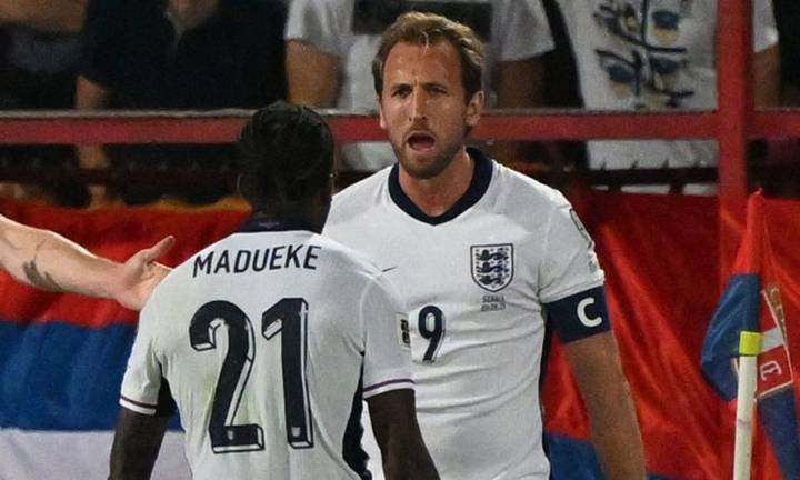 0-5. Inglaterra arolla a Serbia y acaricia el Mundial