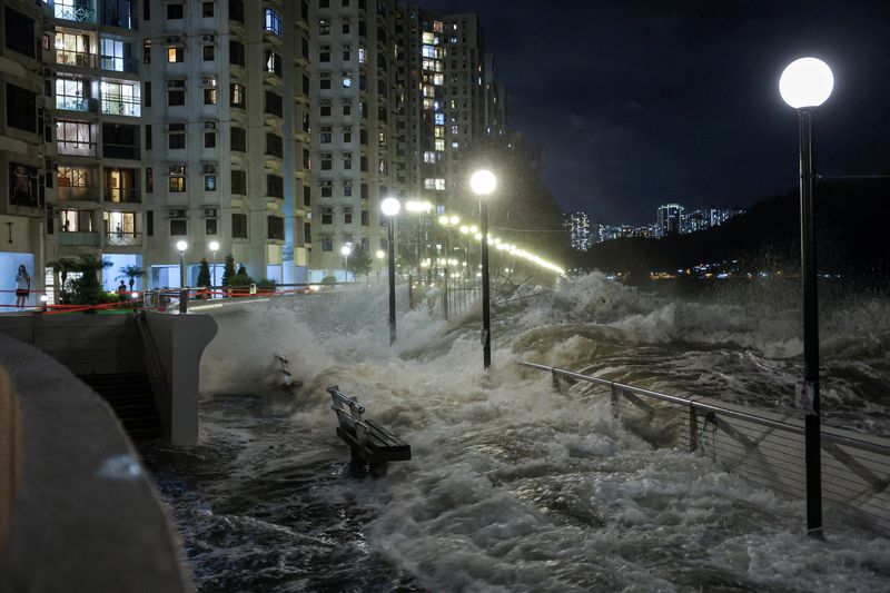 Super Typhoon Ragasa lashes Hong Kong, death toll climbs in Taiwan