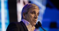 Tesoro argentino afronta primera licitación de deuda tras el respaldo de Trump y Bessent
