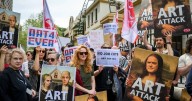 'Sketchy' future for top gallery as job cuts loom