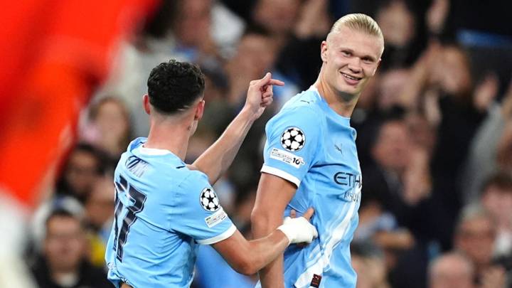 Man City 2 - 0 Napoli - Match Report & Highlights