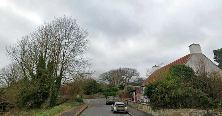 West Lothian manhunt launched after 'unknown duo' approach local on road