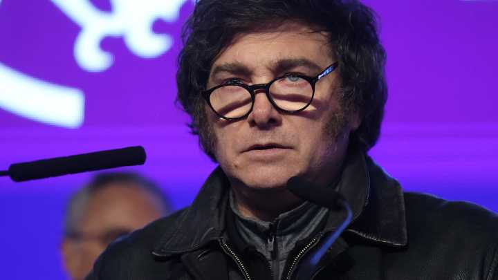 Javier Milei arma una mesa política nacional y busca abrir el diálogo con los gobernadores