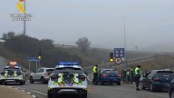 Accidente en la A-136, cerca de Biescas: se sale la rueda de un camión y choca contra una furgoneta
