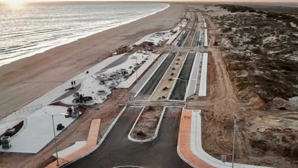 Reducir estacionamiento y alejarlo del mar, piden en malecón