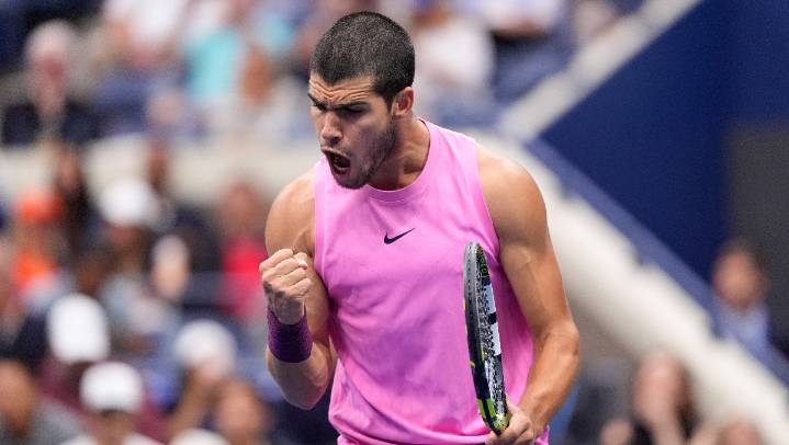 Carlos Alcaraz desbanca a Jannik Sinner para conquistar el US Open