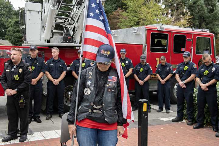 ‘Everything went from ordinary to chaos’: Vancouver’s Patriot Day Salute honors those who lost their lives on 9/11 Updated 15 mins ago