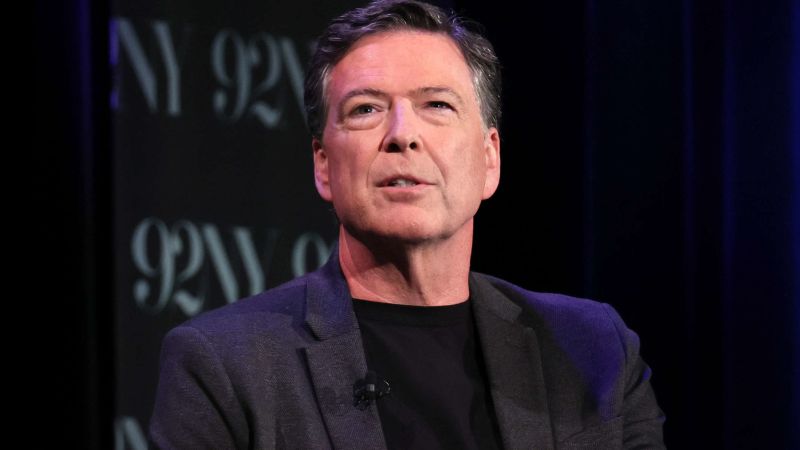 James Comey, exdirector del FBI, bajo la lupa del Departamento de Justicia