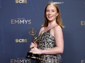Quién es Hannah Einbinder y por qué su discurso en los Emmys 2025 fue controvertido y viral