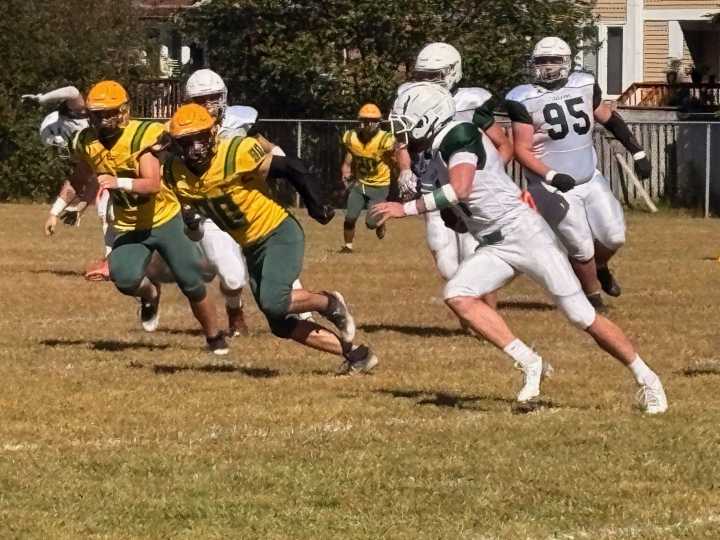 Football season underway in North Bay