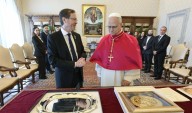 El papa León XIV recibe al presidente de Israel en el Vaticano
