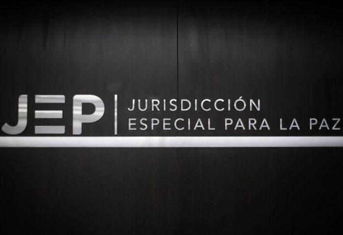 Chats revelan que la JEP negó acceso a víctimas en la condena a las Farc