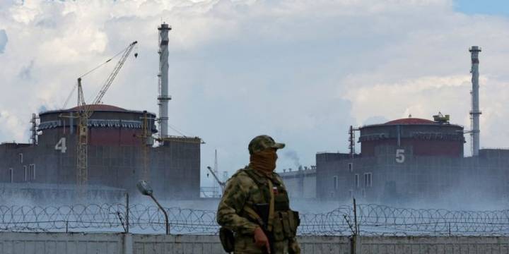 Ucrania denunció que la central nuclear de Zaporizhzhia lleva cuatro días fuera de servicio por las acciones rusas