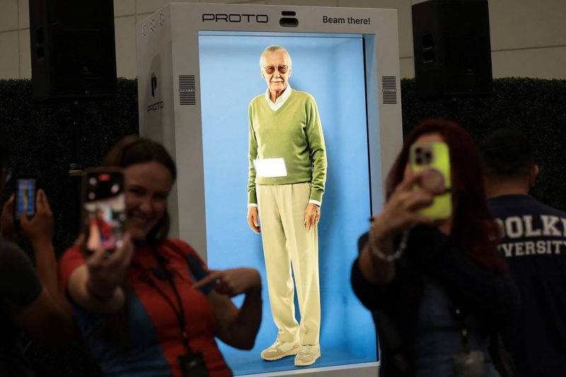 AI hologram of Spider-Man creator Stan Lee debuts at L.A. Comic Con