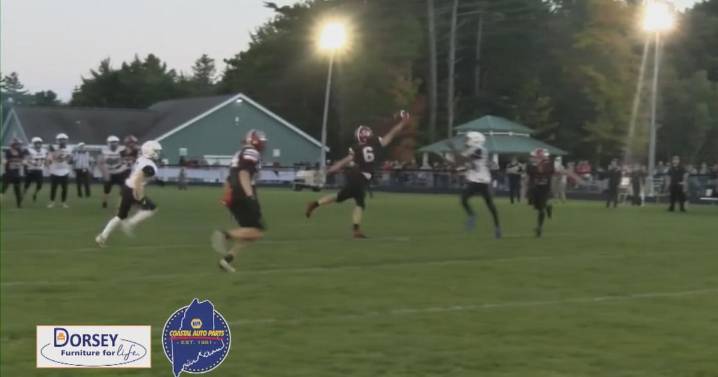 Week 4 Play of the Night: Camden Hills Justin Batty