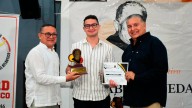 Brandon Martínez, de El Colombiano, galardonado con el Premio Nacional de Periodismo Deportivo Tecnoglass