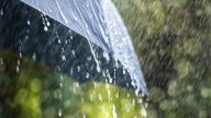 Choques, cortes de electricidad y vuelos retrasados por fuertes lluvias en Las Vegas