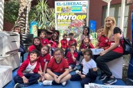 El stand de El Liberal, punto de encuentro de estudiantes y lectores en la Feria del Libro