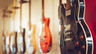 ARCA subasta guitarras eléctricas, bajos, amplificadores y micrófonos: cómo participar