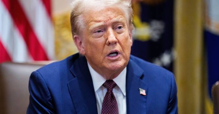 Pide Trump a farmacéuticas que publiquen las tasas de éxito de vacunas contra Covid 19
