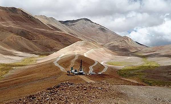El proyecto de cobre Los Azules despega con US$2.700 millones