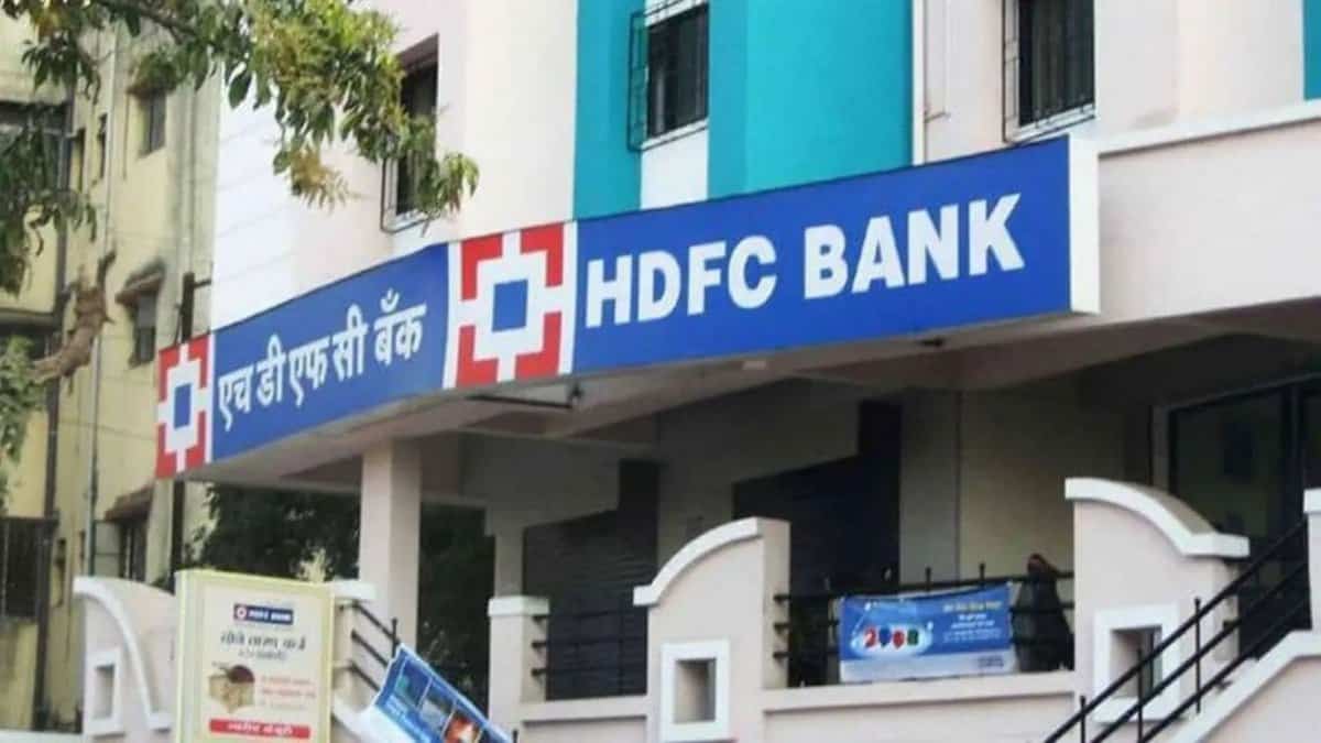 Dubai regulator bars HDFC Bank’s DIFC branch from taking new clients