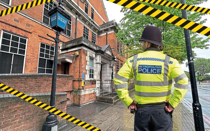 Met Police piloting video screens amid anger over axing of half its front desks in London