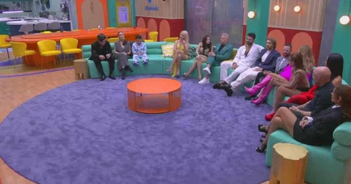 Tensión en La Casa de los Famosos 2025: ¿El cuarto noche en peligro de extinción?