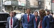 Sánchez lleva a Nueva York la cortina de humo del «genocidio» en Gaza y rehúsa hablar de su corrupción