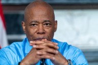 Eric Adams abandona su candidatura a la reelección en NY