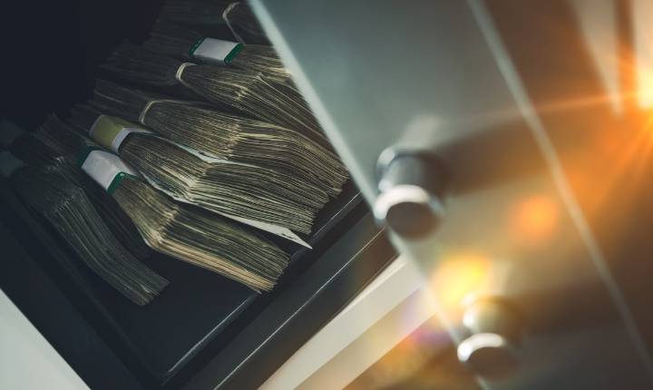 Escaladores roban dinero de caja fuerte de Popeyes en Juana Díaz