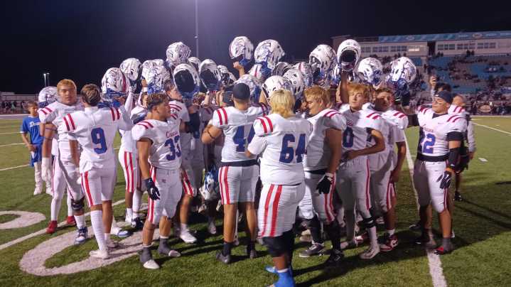 Las Cruces takes down Cleveland in final minutes of #1 vs #2 contest