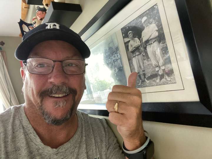 Lee T channels first hero for Bay City area football predictions in Week 4