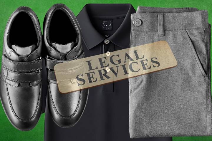 Major Fast-Food Chain Employees Sue Company Over Dress Code