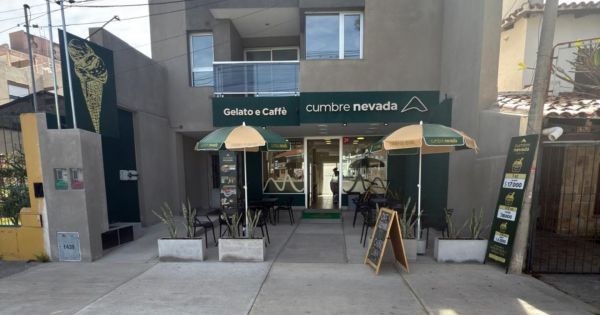 Cumbre Nevada recibe el calor con un 20% de descuento en helados