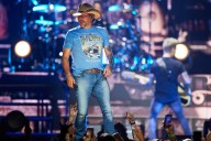 Concert review: Country star Jason Aldean christens the newly renamed Grand Casino Arena