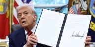 Donald Trump firmó una orden ejecutiva para transferir TikTok a propietarios estadounidenses