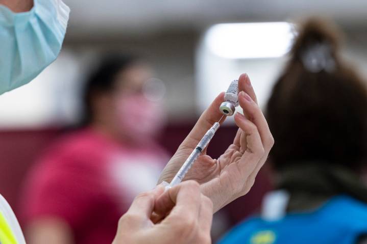 Gov. Whitmer instructs agencies to remove barriers to COVID vaccine access