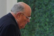 Trump says Rudy Giuliani will receive top civilian honor