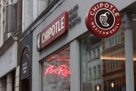Chipotle Launches New Red Chimichurri and We Tried It