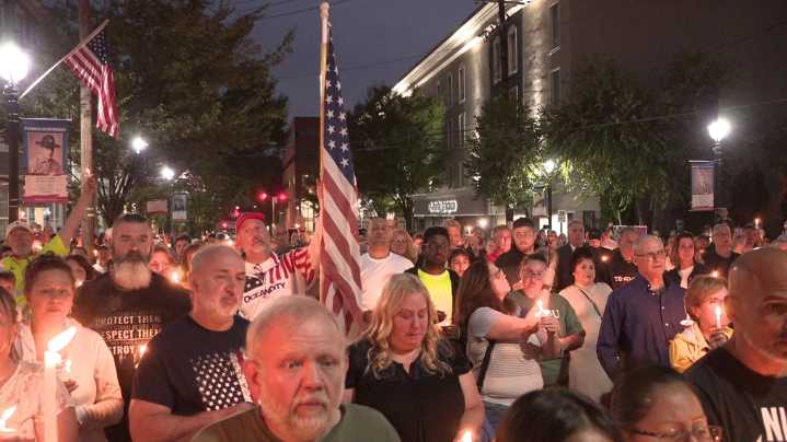 Candlelight vigil held for Charlie Kirk in Stroudsburg