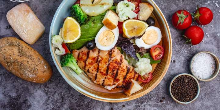 La evolución de la dieta ideal: qué se consideraba saludable hace 50 años y qué se recomienda hoy