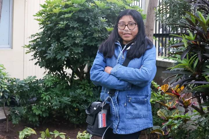 La vida con fibrosis quística: la lucha de Camila, una joven que sueña con hacer cine