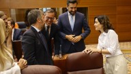 Ayuso anuncia una ayuda anual de 525 euros para pensionistas sin piso que vivan de alquiler