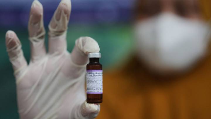 Halal concerns drive vaccine hesitancy as Indonesia fights measles outbreak
