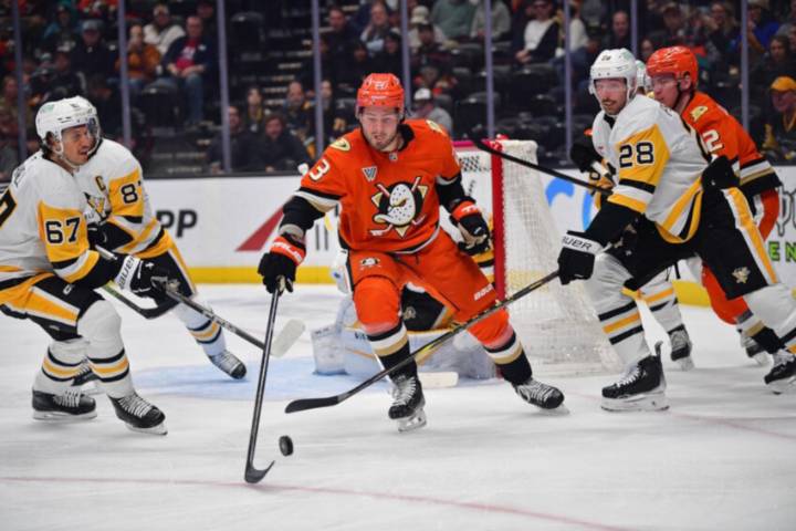 NHL Rumors: Mason McTavish, and Hypothetical Pittsburgh Penguins Trades
