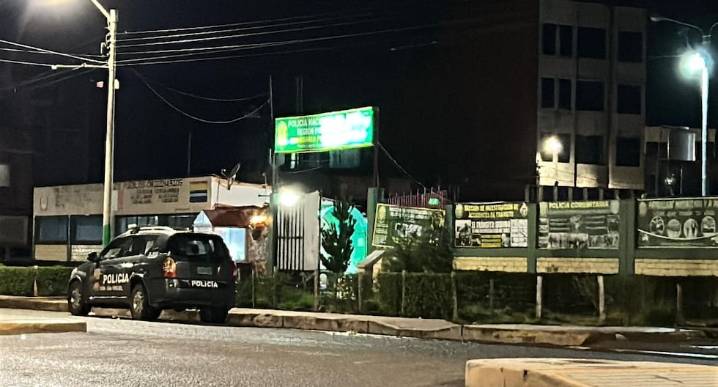 Puno: Delincuentes roban dinero de una vivienda ubicada a pocos metros de la comisaría
