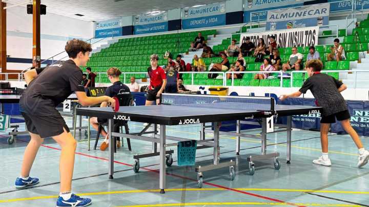 Antonio Chaves y Marcos Gómez, campeones del II Torneo ‘Ciudad de Almuñécar’ de tenis de mesa