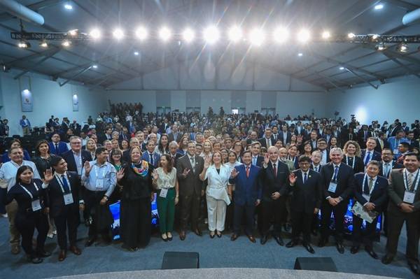 PRESIDENTA: SEGUIREMOS PROMOVIENDO UNA MINERÍA QUE PONGA EN EL CENTRO A LAS PERSONAS